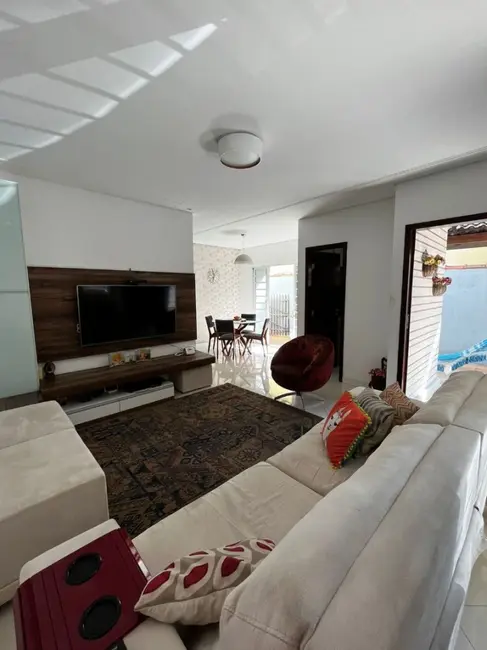 Foto 1 de Casa com 3 quartos à venda, 120m2 em Sao Jose Dos Campos - SP