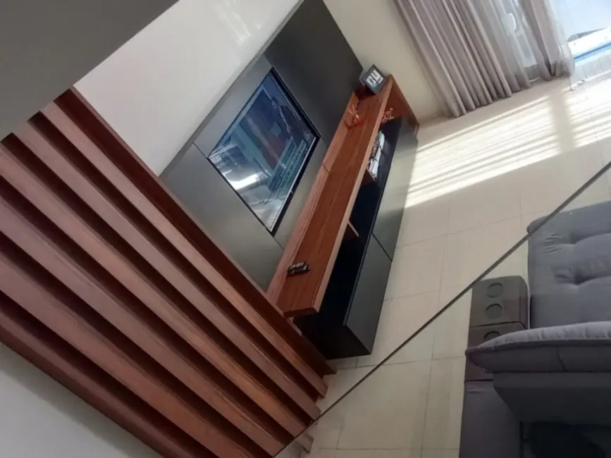 Foto 2 de Casa com 3 quartos à venda, 215m2 em Jacarei - SP