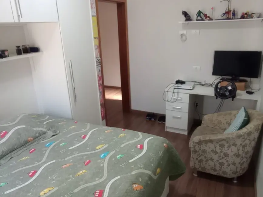 Foto 8 de Casa com 3 quartos à venda, 215m2 em Jacarei - SP