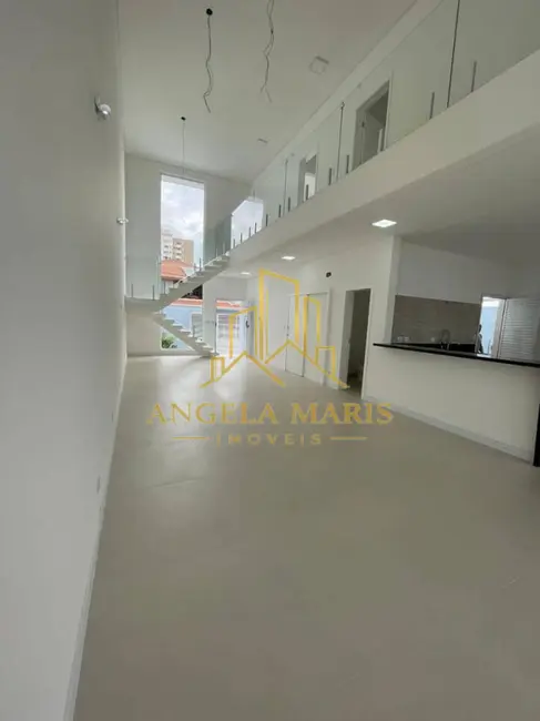 Foto 3 de Casa de Condomínio com 3 quartos à venda, 243m2 em Jacarei - SP