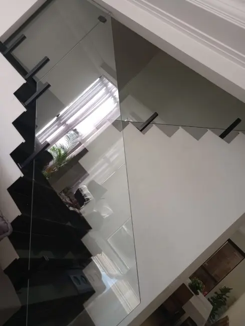 Casa com 3 quartos à venda, 215m2 em Jacarei - SP - imagem 6 Foto 6 de Casa com 3 quartos à venda, 215m2 em Jacarei - SP