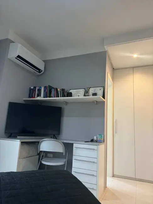 Foto 9 de Apartamento com 1 quarto à venda, 52m2 em Sao Jose Dos Campos - SP