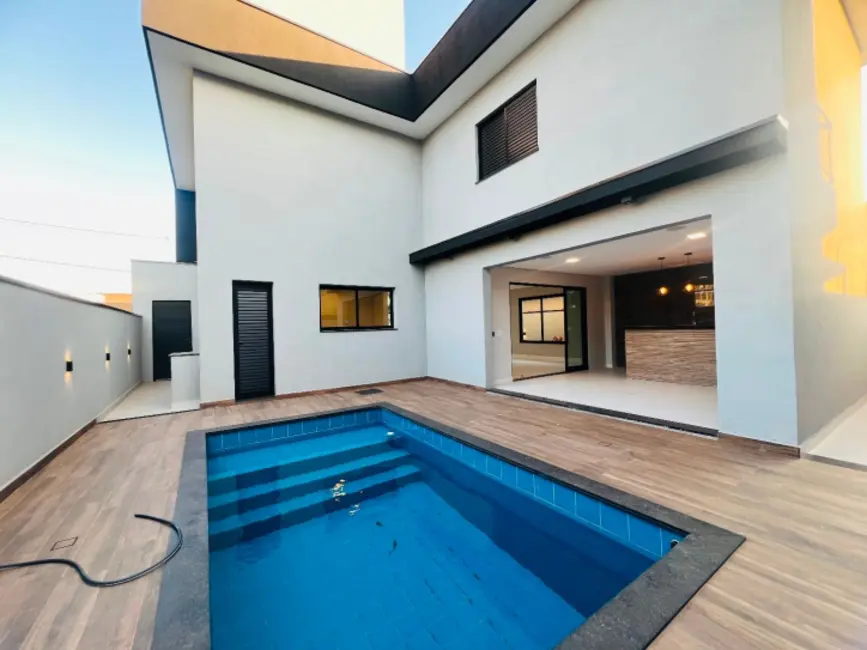 Foto 1 de Sobrado com 3 quartos à venda, 233m2 em Sao Jose Dos Campos - SP