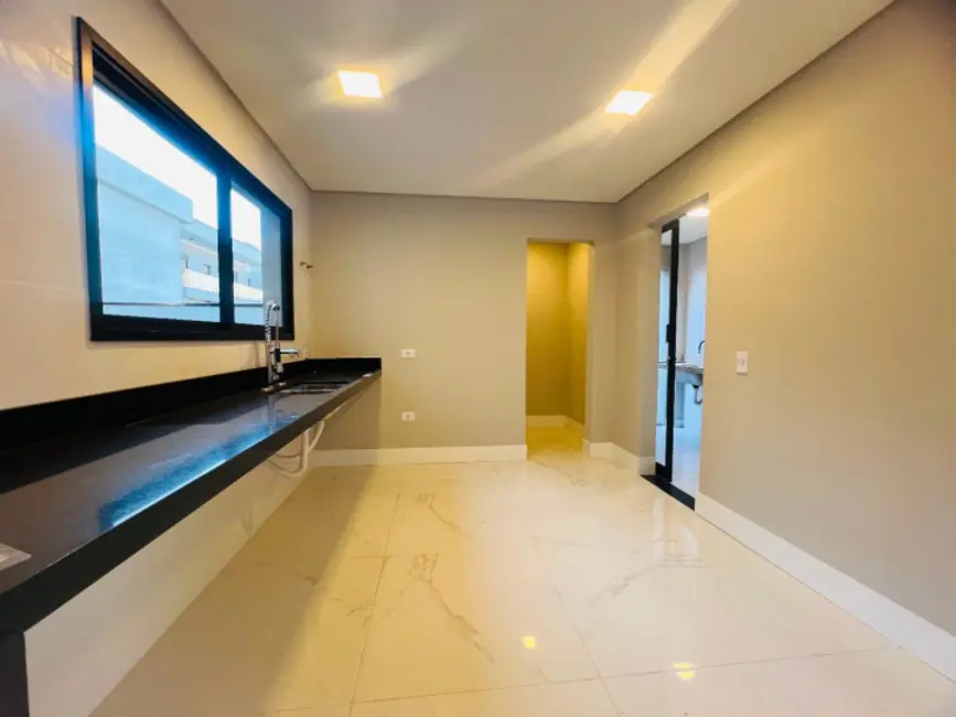 Foto 8 de Sobrado com 3 quartos à venda, 233m2 em Sao Jose Dos Campos - SP