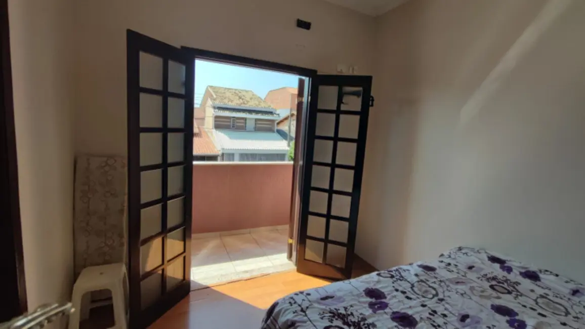 Foto 8 de Casa com 3 quartos à venda, 90m2 em Sao Jose Dos Campos - SP