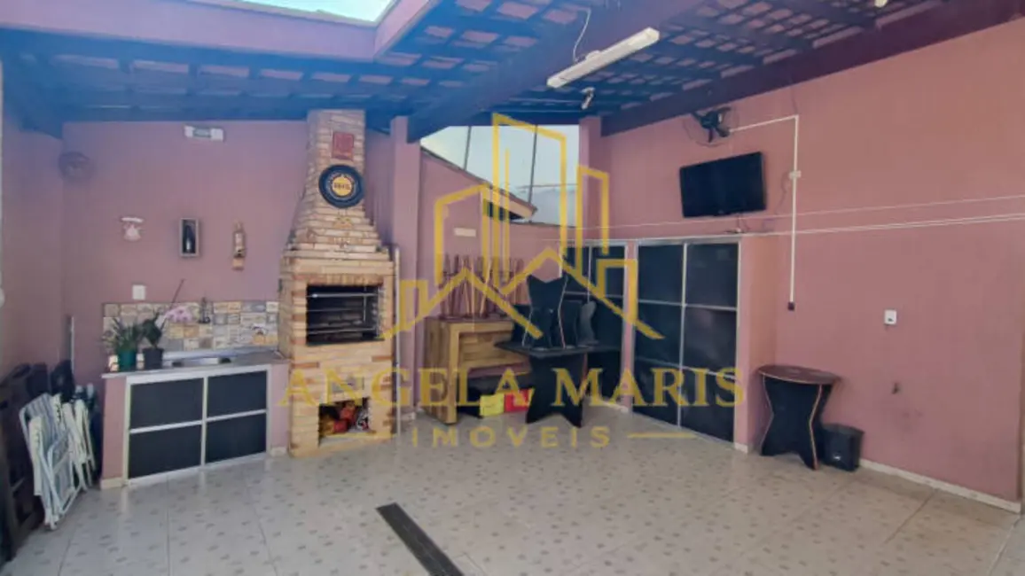 Foto 2 de Casa com 3 quartos à venda, 90m2 em Sao Jose Dos Campos - SP