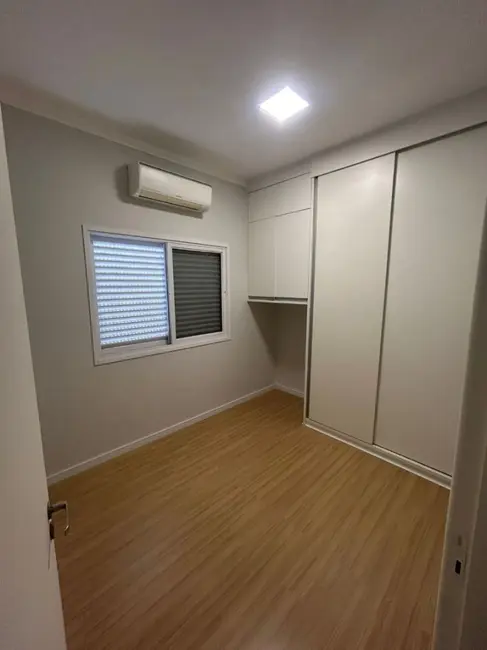 Foto 7 de Casa com 4 quartos à venda, 170m2 em Sao Jose Dos Campos - SP