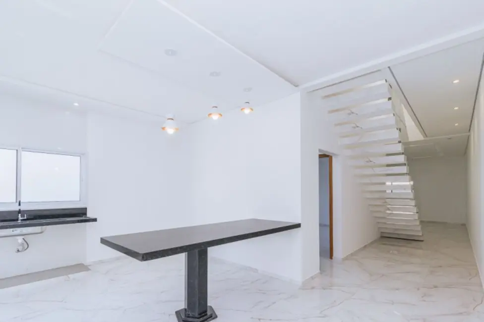 Foto 3 de Casa com 2 quartos à venda, 170m2 em Sao Jose Dos Campos - SP