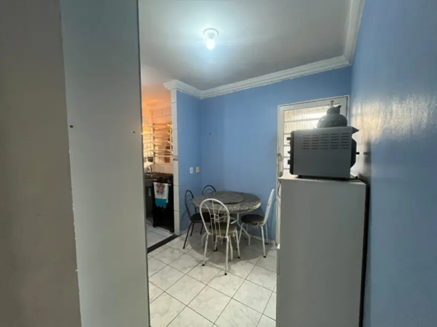 Foto 5 de Casa com 2 quartos à venda, 50m2 em Sao Jose Dos Campos - SP