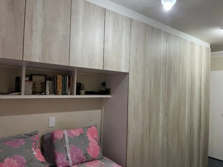 Foto 8 de Casa com 2 quartos à venda, 50m2 em Sao Jose Dos Campos - SP