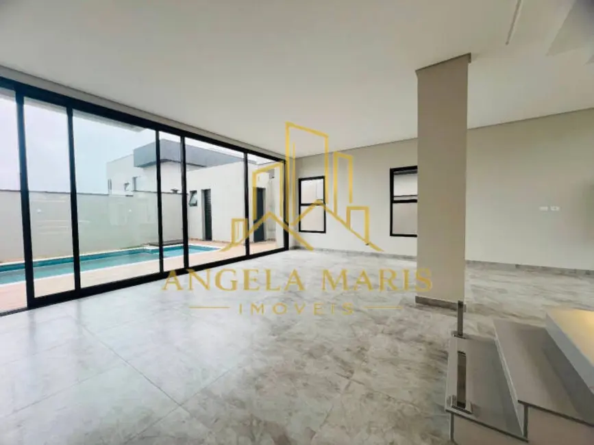Casa de Condomínio com 4 quartos à venda, 273m2 em Sao Jose Dos Campos - SP - imagem 4 Foto 4 de Casa de Condomínio com 4 quartos à venda, 273m2 em Sao Jose Dos Campos - SP