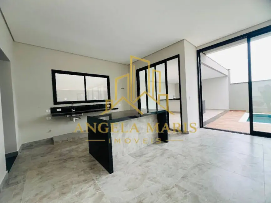 Casa de Condomínio com 4 quartos à venda, 273m2 em Sao Jose Dos Campos - SP - imagem 5 Foto 5 de Casa de Condomínio com 4 quartos à venda, 273m2 em Sao Jose Dos Campos - SP