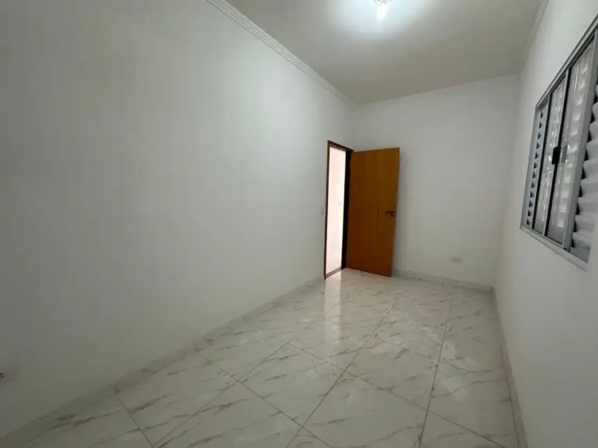 Foto 2 de Casa com 2 quartos à venda, 67m2 em Jardim Emília, Jacarei - SP