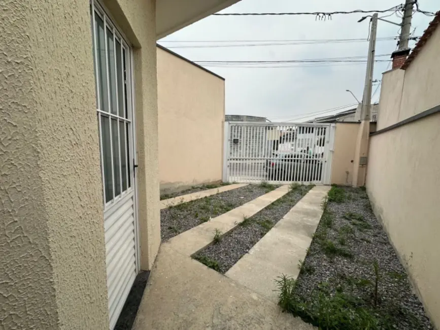 Foto 1 de Casa com 2 quartos à venda, 67m2 em Jardim Emília, Jacarei - SP