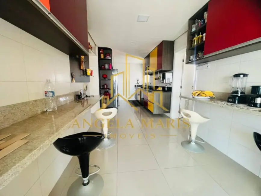 Foto 8 de Apartamento com 4 quartos à venda, 245m2 em Sao Jose Dos Campos - SP