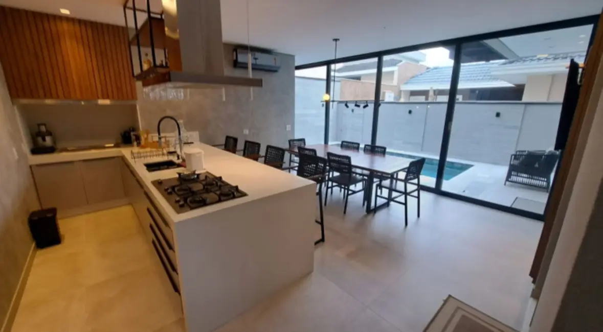 Foto 4 de Casa de Condomínio com 4 quartos à venda, 270m2 em Sao Jose Dos Campos - SP