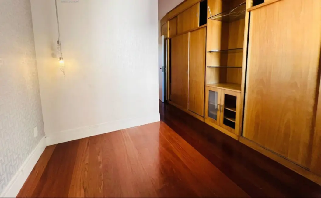 Apartamento com 3 quartos à venda, 81m2 em Sao Jose Dos Campos - SP - imagem 4 Foto 4 de Apartamento com 3 quartos à venda, 81m2 em Sao Jose Dos Campos - SP