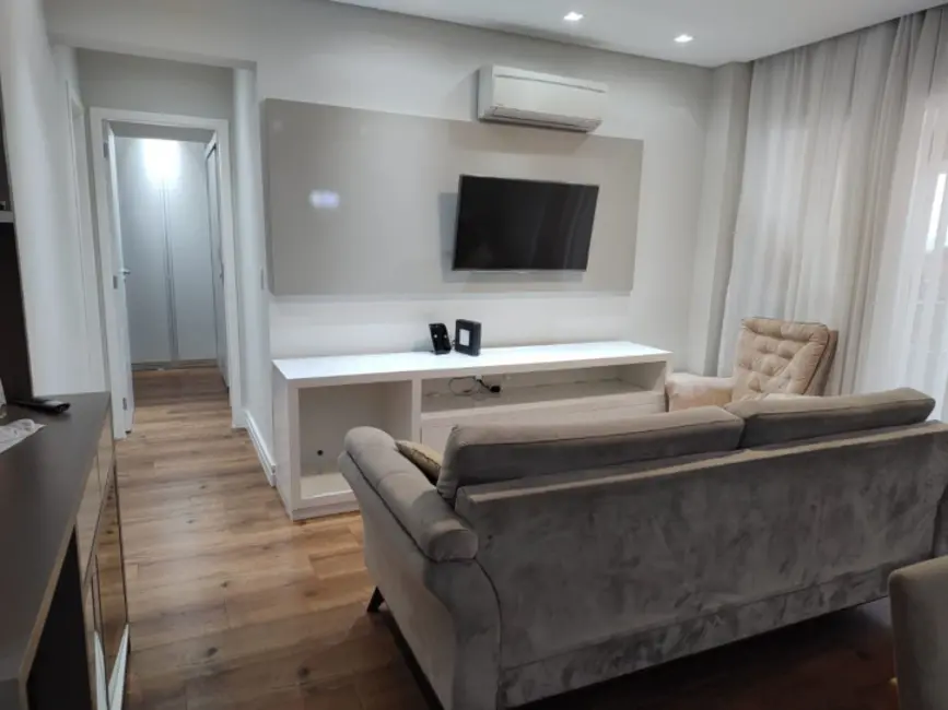 Foto 2 de Apartamento com 3 quartos à venda, 100m2 em Sao Jose Dos Campos - SP