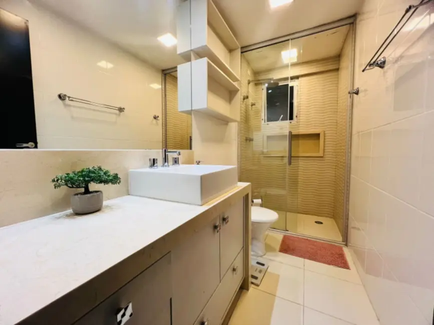Apartamento com 3 quartos à venda, 122m2 em Sao Jose Dos Campos - SP - imagem 8 Foto 8 de Apartamento com 3 quartos à venda, 122m2 em Sao Jose Dos Campos - SP
