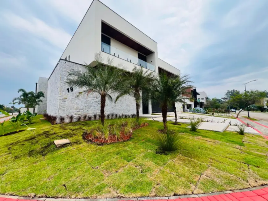 Foto 1 de Casa com 6 quartos à venda, 800m2 em Sao Jose Dos Campos - SP