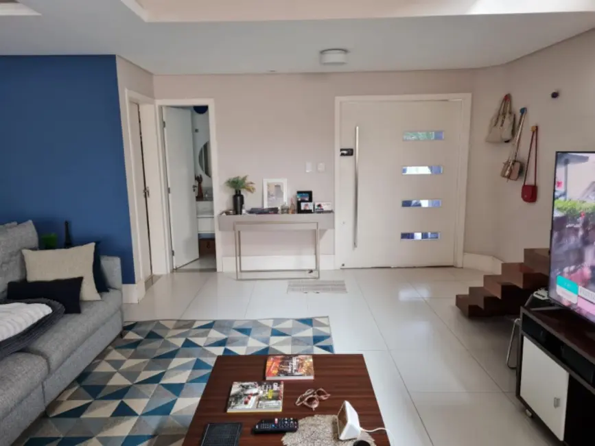 Foto 6 de Casa com 4 quartos à venda, 255m2 em Sao Jose Dos Campos - SP