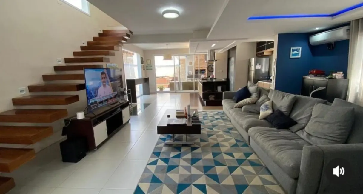 Foto 3 de Casa com 4 quartos à venda, 255m2 em Sao Jose Dos Campos - SP