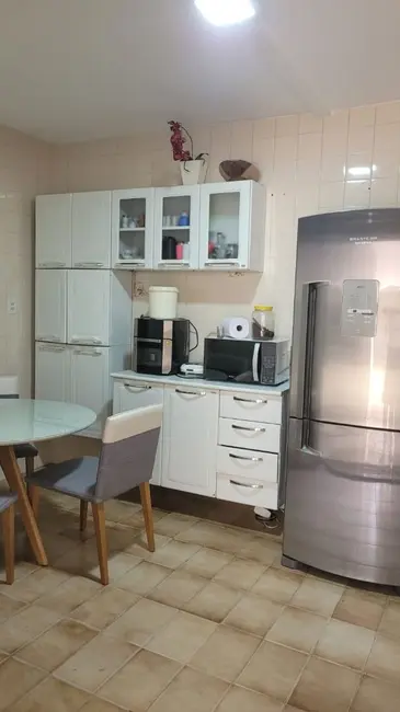 Foto 7 de Casa com 4 quartos à venda, 200m2 em Sao Jose Dos Campos - SP