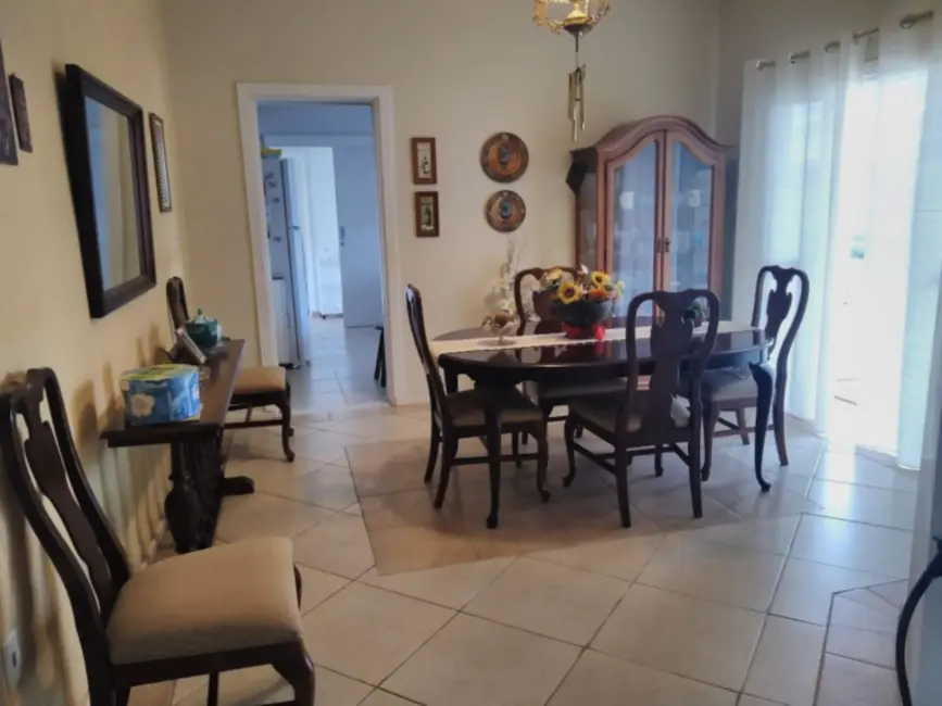 Foto 8 de Casa com 4 quartos à venda, 381m2 em Rio Comprido, Jacarei - SP