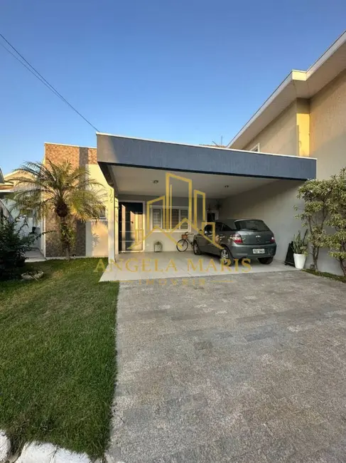 Foto 1 de Casa com 3 quartos à venda, 180m2 em Parque Califórnia, Jacarei - SP