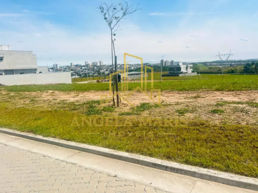 Foto 2 de Terreno / Lote à venda, 330m2 em Sao Jose Dos Campos - SP