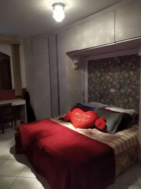 Foto 9 de Casa com 3 quartos à venda, 200m2 em Sao Jose Dos Campos - SP