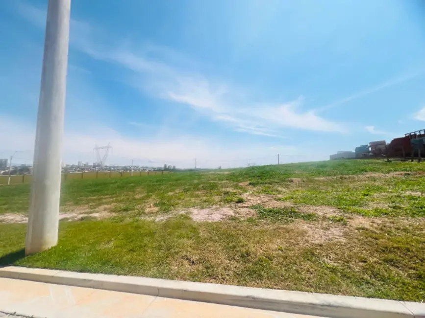 Terreno / Lote à venda, 330m2 em Sao Jose Dos Campos - SP - imagem 5 Foto 5 de Terreno / Lote à venda, 330m2 em Sao Jose Dos Campos - SP