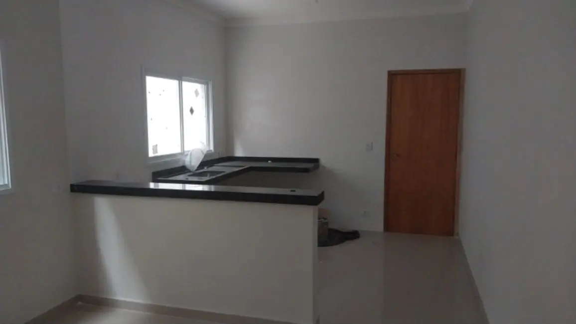 Sobrado com 3 quartos à venda, 168m2 em Sao Jose Dos Campos - SP - imagem 4 Foto 4 de Sobrado com 3 quartos à venda, 168m2 em Sao Jose Dos Campos - SP