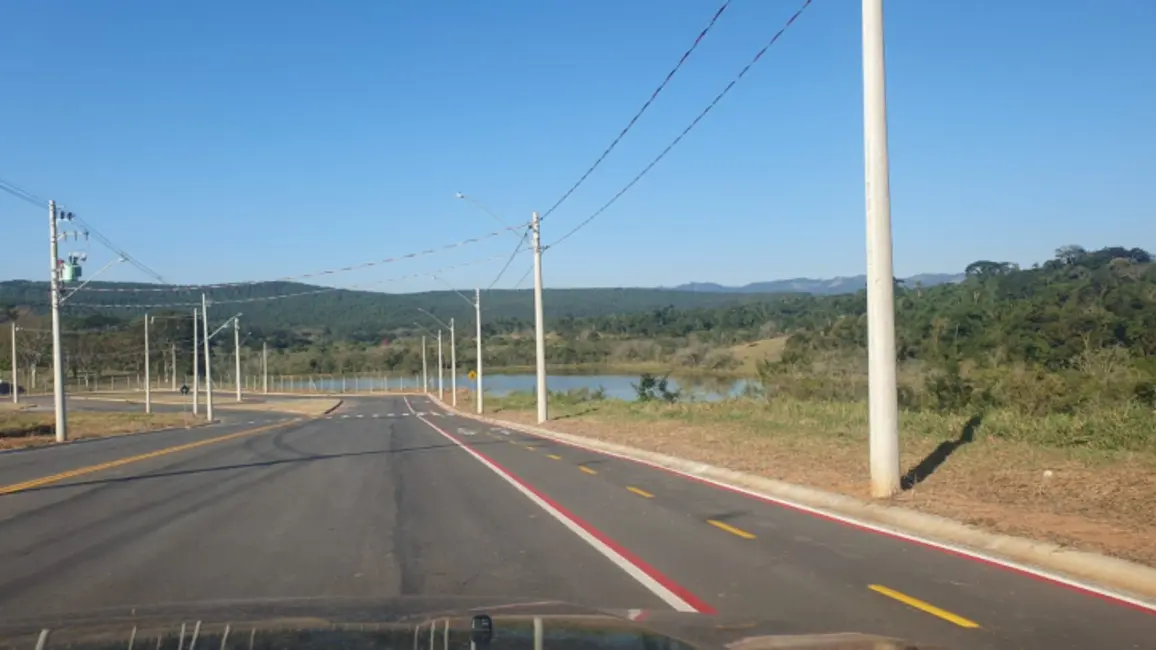 Foto 1 de Terreno / Lote à venda, 661m2 em Borda da Mata, Cacapava - SP