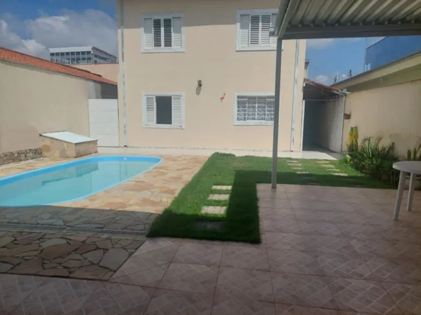 Foto 1 de Sobrado com 4 quartos à venda, 385m2 em Sao Jose Dos Campos - SP