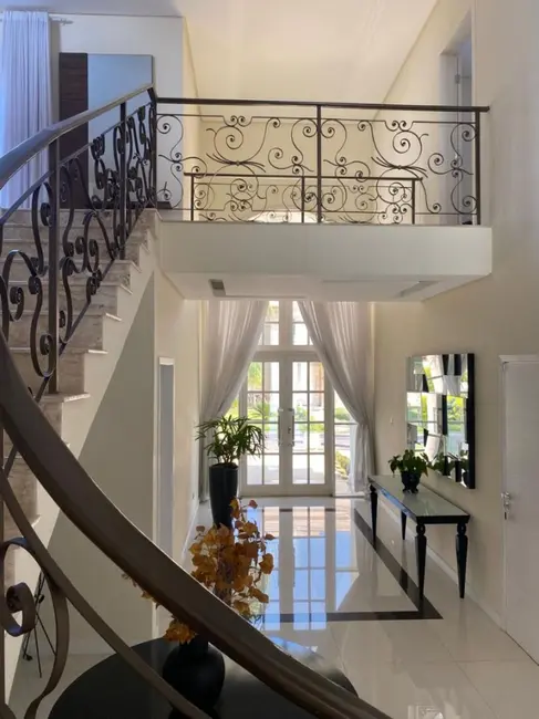 Foto 1 de Casa com 4 quartos à venda, 470m2 em Jardim Paraíba, Jacarei - SP