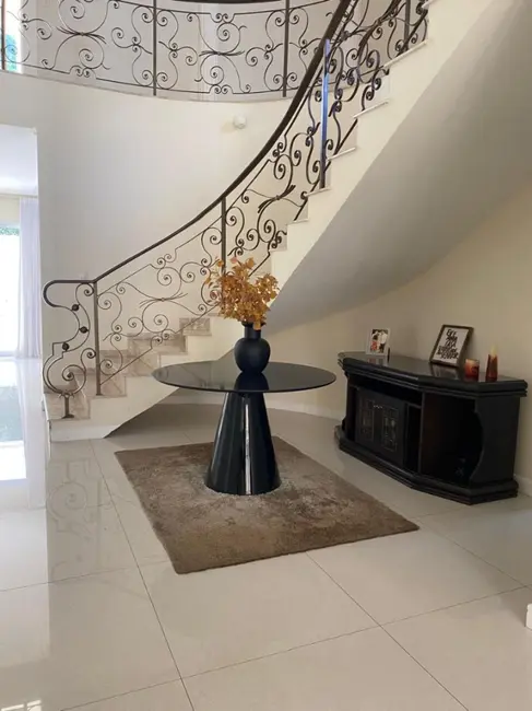 Foto 6 de Casa com 4 quartos à venda, 470m2 em Jardim Paraíba, Jacarei - SP