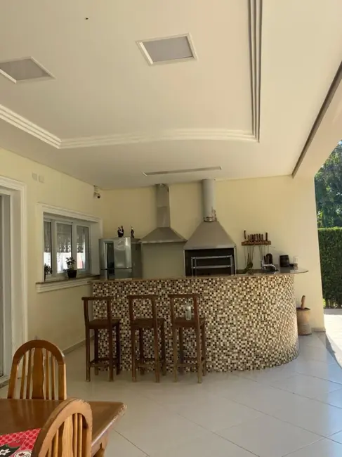 Foto 9 de Casa com 4 quartos à venda, 470m2 em Jardim Paraíba, Jacarei - SP