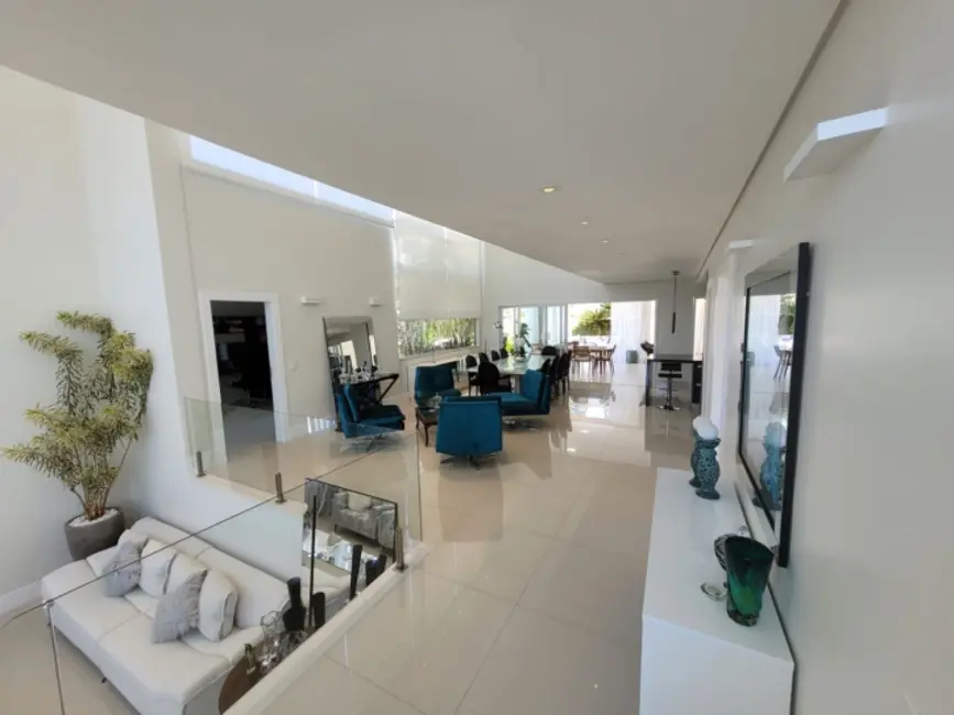 Foto 9 de Sobrado com 4 quartos à venda e para alugar, 347m2 em Sao Jose Dos Campos - SP