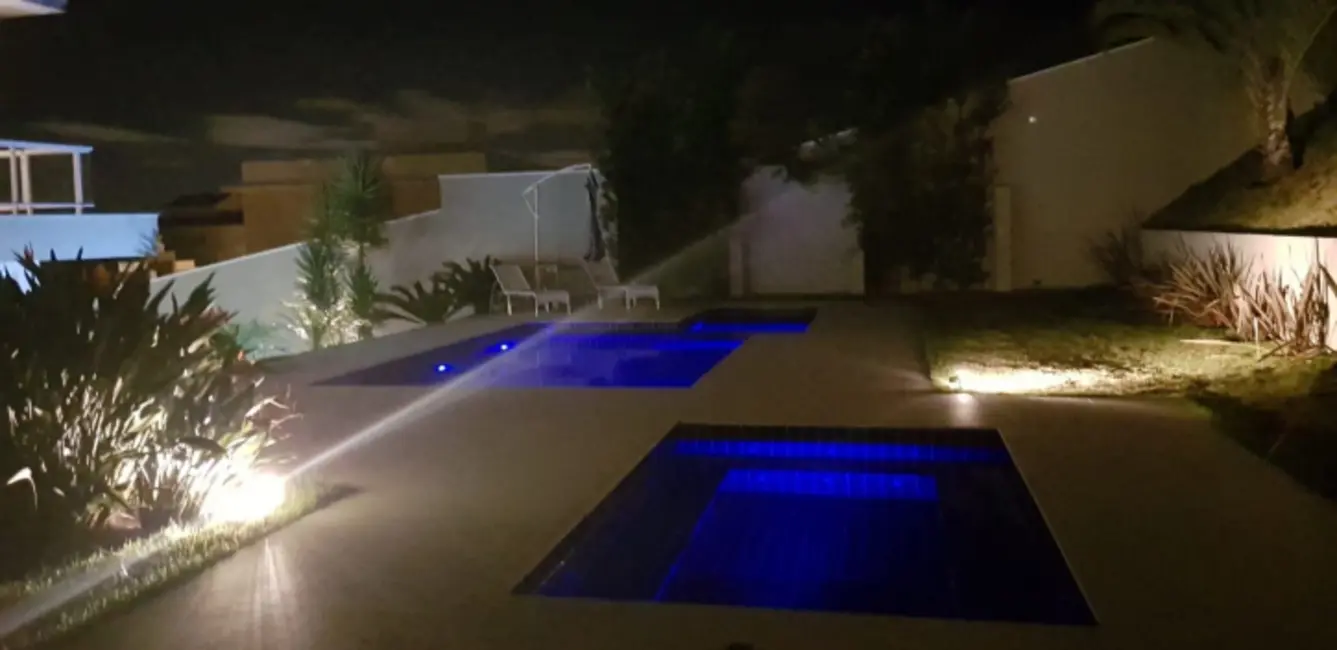 Foto 4 de Sobrado com 4 quartos à venda e para alugar, 347m2 em Sao Jose Dos Campos - SP