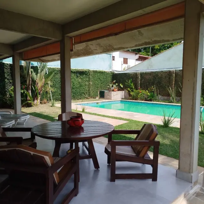 Foto 4 de Casa com 3 quartos à venda, 370m2 em Jardim América, Jacarei - SP