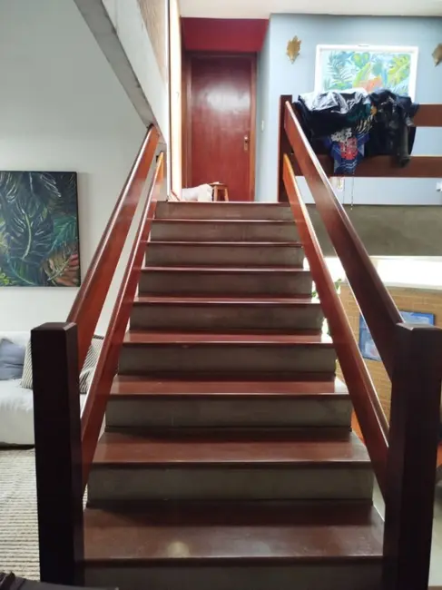 Foto 3 de Casa com 3 quartos à venda, 370m2 em Jardim América, Jacarei - SP