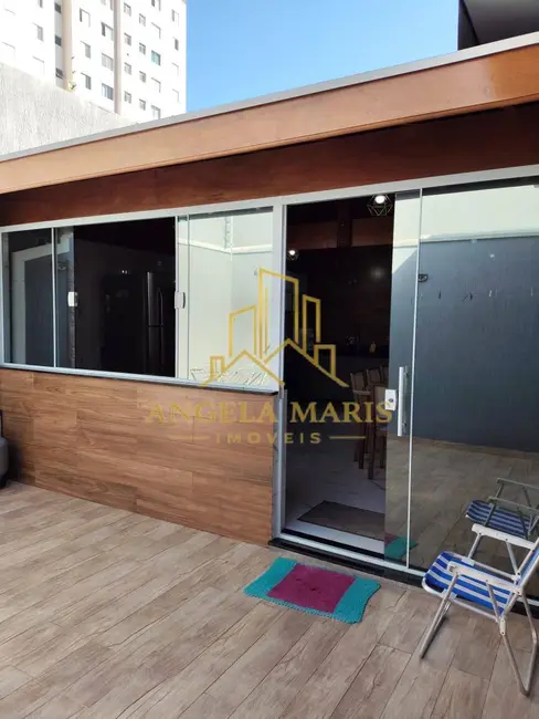 Foto 6 de Casa com 4 quartos à venda, 180m2 em Loteamento Villa Branca, Jacarei - SP