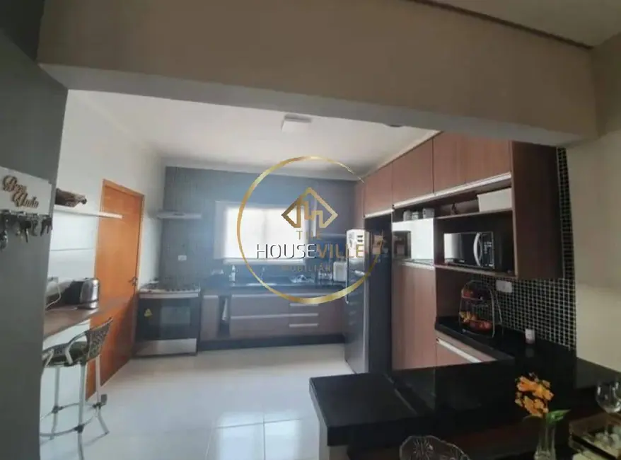 Foto 4 de Casa com 3 quartos à venda, 120m2 em Vila Areao, Taubate - SP