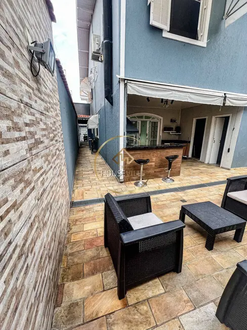 Foto 5 de Casa com 4 quartos à venda, 254m2 em Sao Jose Dos Campos - SP