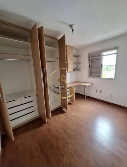 Foto 2 de Casa com 3 quartos à venda, 75m2 em Sao Jose Dos Campos - SP