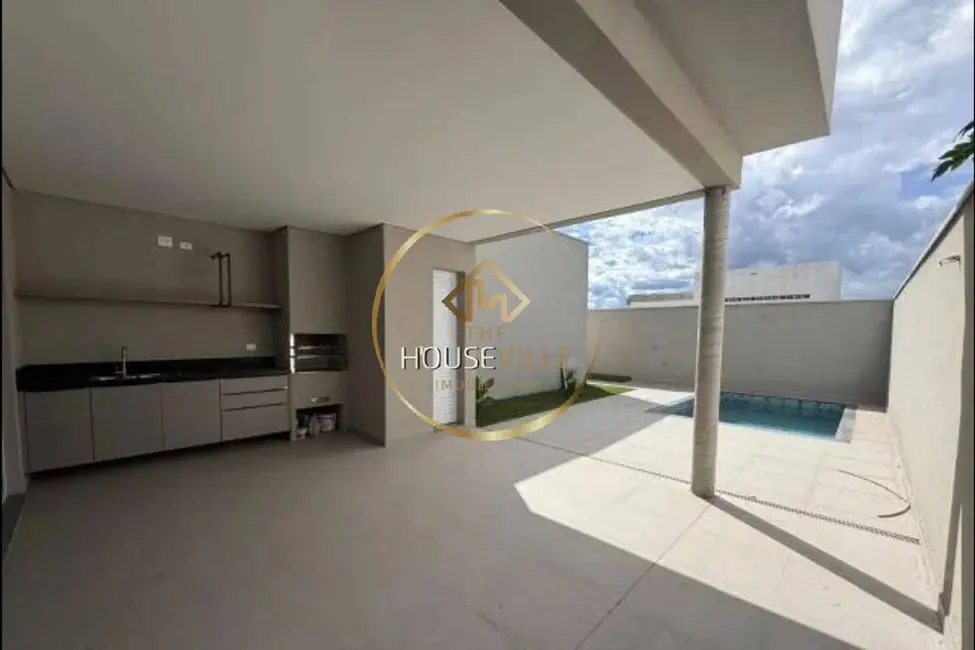 Casa de Condomínio com 3 quartos à venda, 149m2 em Cacapava - SP - imagem 4 Foto 4 de Casa de Condomínio com 3 quartos à venda, 149m2 em Cacapava - SP