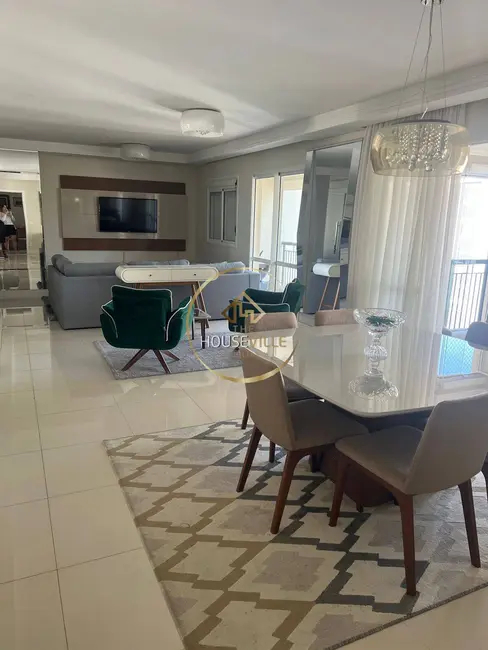 Foto 2 de Apartamento com 3 quartos à venda, 196m2 em Sao Jose Dos Campos - SP