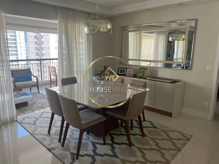 Foto 3 de Apartamento com 3 quartos à venda, 196m2 em Sao Jose Dos Campos - SP