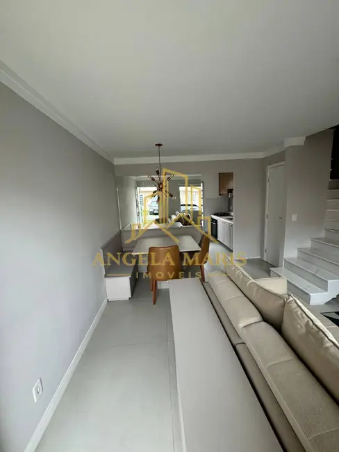 Foto 2 de Casa de Condomínio com 3 quartos à venda, 65m2 em Sao Jose Dos Campos - SP